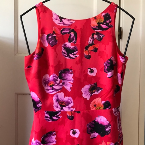 BR Floral Midi Dress - Picture 4 of 8